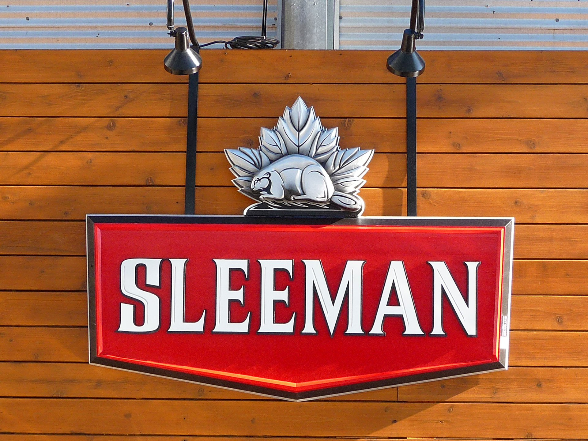 Enseigne brasserie Sleeman, 3d, sculptée - Montréal