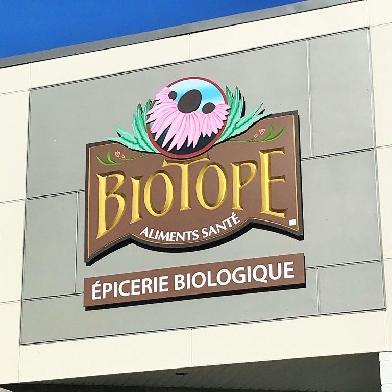Enseigne grave en PVC Biotope Vaudreuil-Dorion