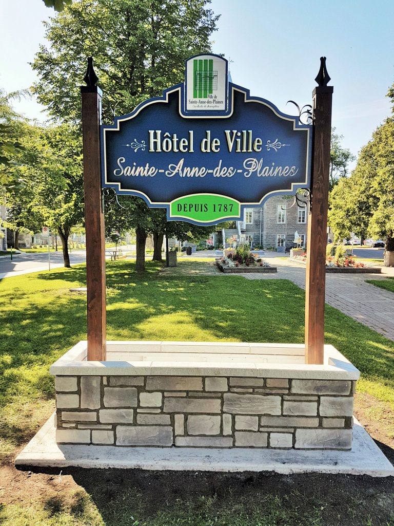 Enseigne de parc animal sculpté en 3d parc baie d'urfé Enseigne